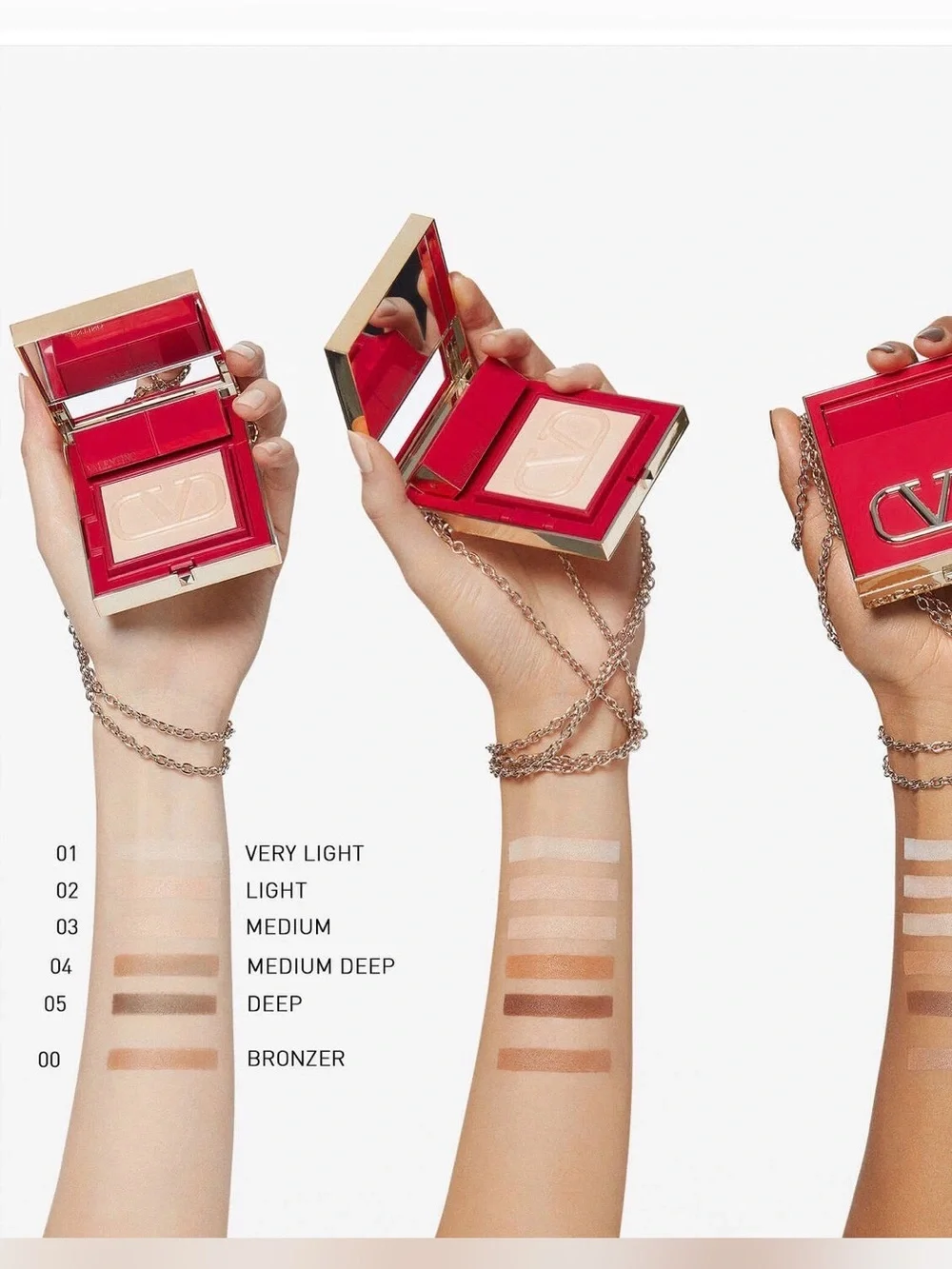 Valentino Garavani Vltn Go-clutch With Refillable Finishing Powder